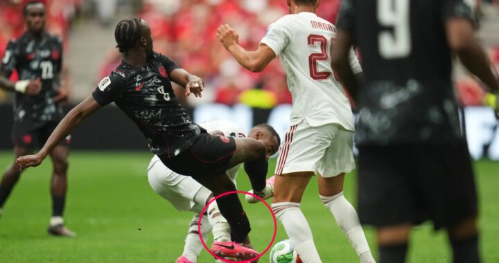 Koné abandona el campo con la pierna rota tras un entradón en Canadá-Catar del Mundial