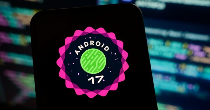 Teléfono móvil con Android 17 mostrando interfaz moderna y gráficos de rendimiento en pantalla