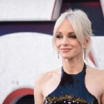 Anna Faris en entrevista reflexiva sobre el impacto emocional de la fama y su podcast Unqualified