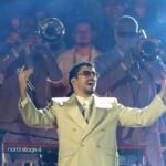 Bad Bunny como Pizza con Gafas de Sol en escena de Toy Story 5