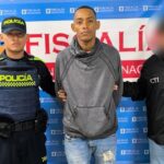 Foto de César Enrique Centeno Palacios durante su captura en Cartagena por homicidio en Policarpa