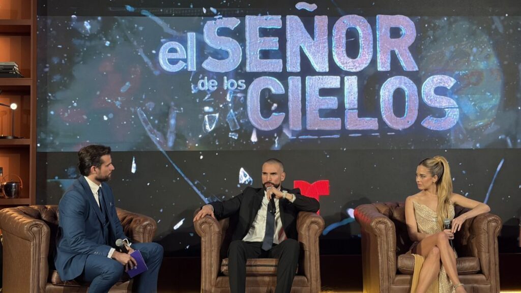 Elenco de 'El Señor de los Cielos' en la premiere de su última temporada con emociones y nostalgia