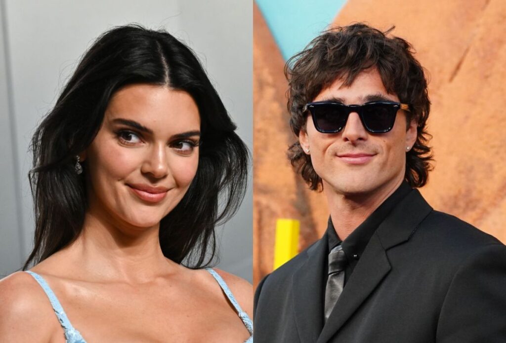 Kendall Jenner y Jacob Elordi sonríen en un udon bar de Tokio, con camisetas negras idénticas y gesto cómplice
