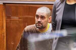 Nick Reiner en audiencia judicial por doble homicidio y disputa de herencia de 1.5M
