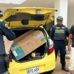 Policía del Atlántico incauta 22 kg de marihuana ocultos en maletero de taxi durante operativo vial