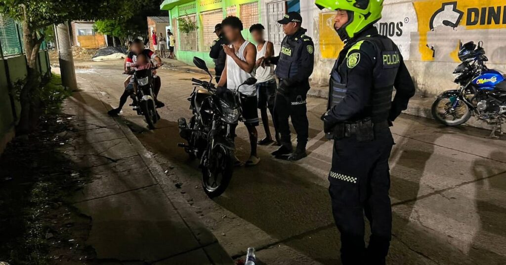 Operativo policial en Cartagena con decomiso de armas, drogas y 42 detenidos en 72 horas