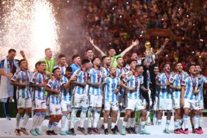 Estadio Azteca lleno durante el partido inaugural del Mundial 2026 con Argentina como campeona vigente