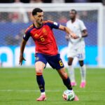 Mikel Merino en rueda de prensa analizando el partido de España contra Arabia Saudí