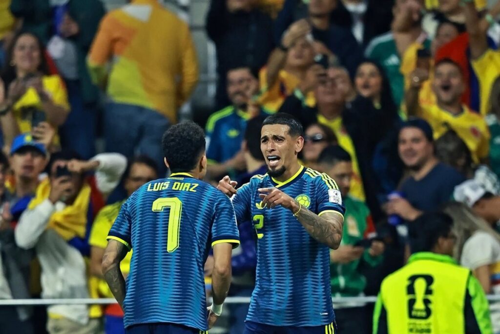 Luis Díaz celebra su gol en el debut de Colombia en el Mundial 2026 ante Uzbekistán en el Azteca