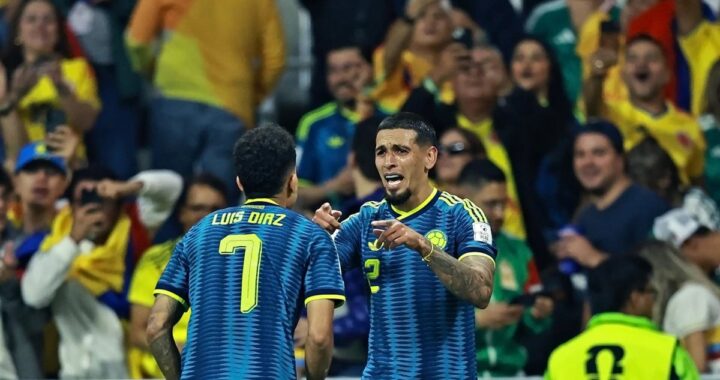 Luis Díaz celebra su gol en el debut de Colombia en el Mundial 2026 ante Uzbekistán en el Azteca