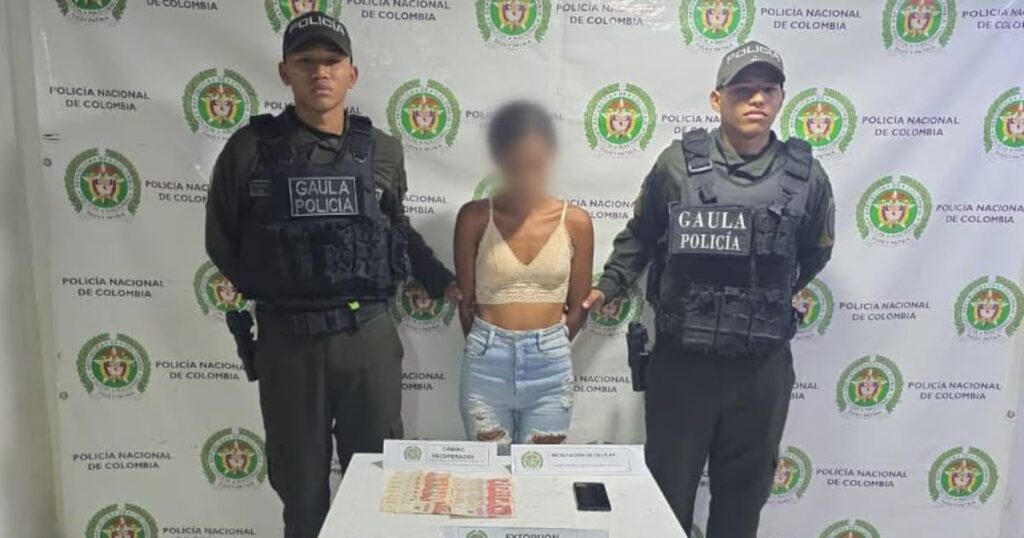 Cae ‘La Flaca’ del Clan del Golfo: intimidaba a tenderos para cobrar extorsión
