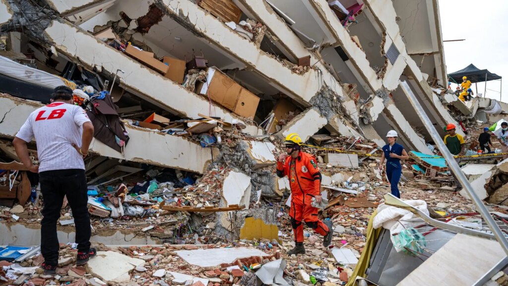 Familiares en duelo por los 26 españoles fallecidos en los terremotos de Venezuela