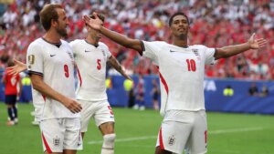 Jude Bellingham se viste de héroe para meter en semis del Mundial a Inglaterra y hundir a una combativa Noruega en la prórroga