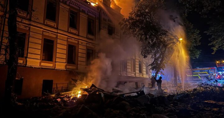 Rusia lanza uno de los mayores ataques desde el inicio de la guerra contra la capital de Ucrania: hay al menos un muerto y 16 heridos