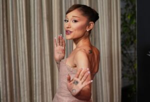Ariana Grande se baja de “American Horror Story” por conflictos con su gira