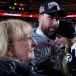 Donna Kelce califica la boda de su hijo Travis con Taylor Swift como “mágica”