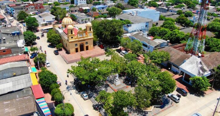Mientras ingerían licor, un sicario acabó con la vida de un hombre e hirió a su amigo