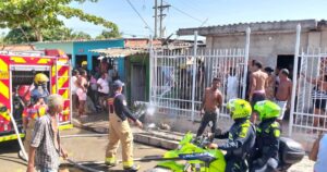 Incendio en La Candelaria deja a menor quemado y una familia con pérdidas