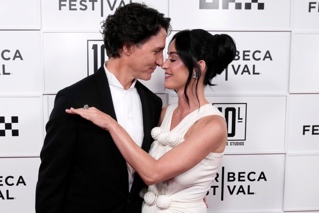 El novio de Katy Perry, Justin Trudeau, hace un cameo divertido en su nuevo TikTok