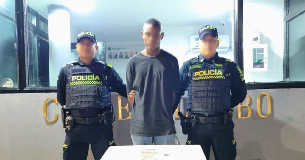 ‘Carlitos’ huyó con una costosa cadena en Cartagena: la Policía frustró su escape