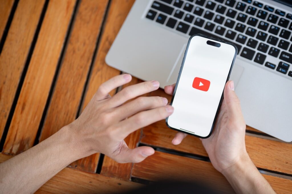 Gemini le está dando un giro total a tu experiencia en YouTube
